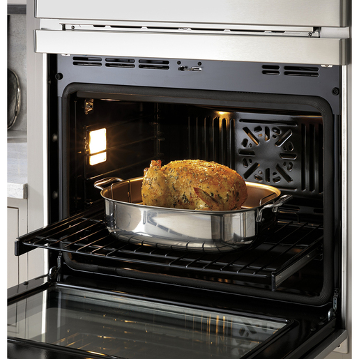 C-WALL-OVEN-30INCH-STAINLESS-STEEL-CTC912P2NS1-CAFE-IN-USE.jpg