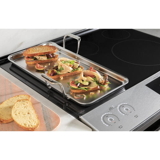 Café™ 30" Induction Range with In-Oven Camera and No-Preheat Air Fry in Platinum Glass - CHS90XM2NS5